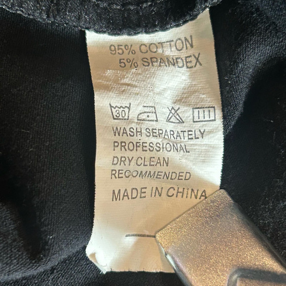 Womens Top 2XL Black Tan Long Sleeve Crew Neck Sequined Pocket Leopard Top - Picture 7 of 9